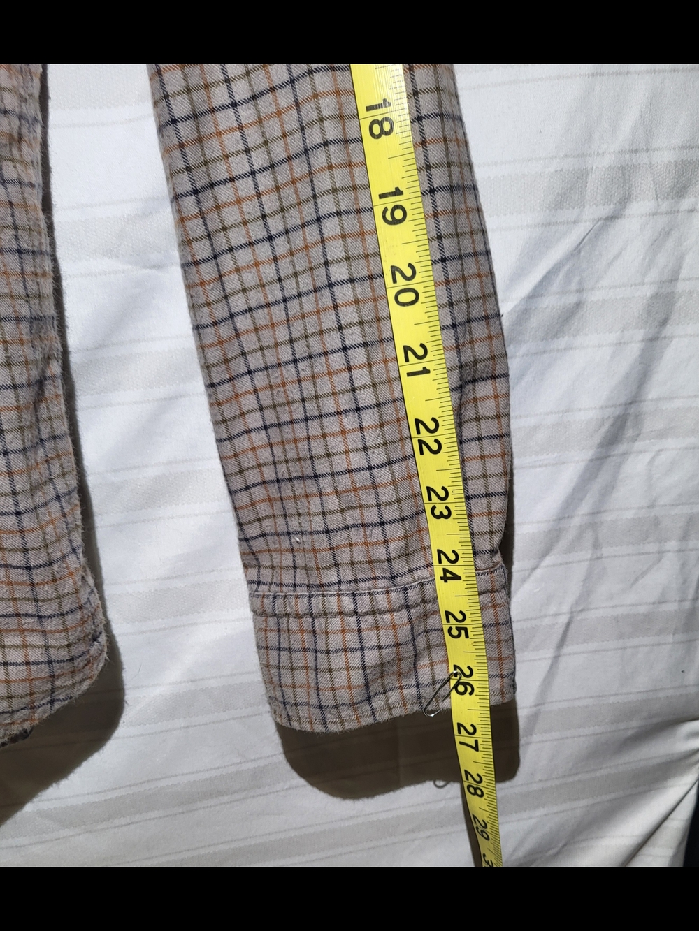 Fjallraven Men's Gray Plaid Button-Down Shirt - Picture 7 of 7